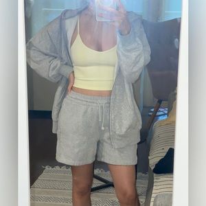 Aritzia Tna Airy & Cozy Fleece Sweatsuit (Cami included)